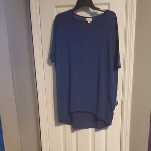LuLaRoe Women's Navy Short Sleeve Top